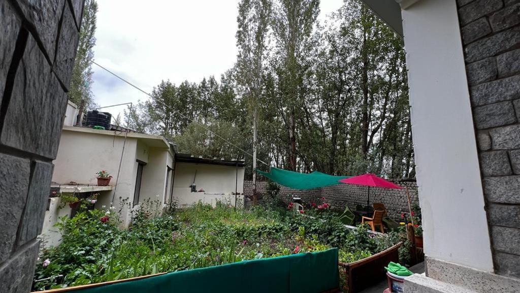 Hidden Leaf Homestay Λεχ Εξωτερικό φωτογραφία